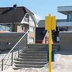 Ferienwohnung 2: Strandnah und mit Strandkorb im Haus Seeluft in Duhnen